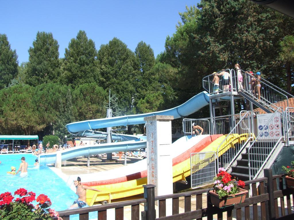 Camping Villaggio Italgest SantʼArcangelo Exterior foto