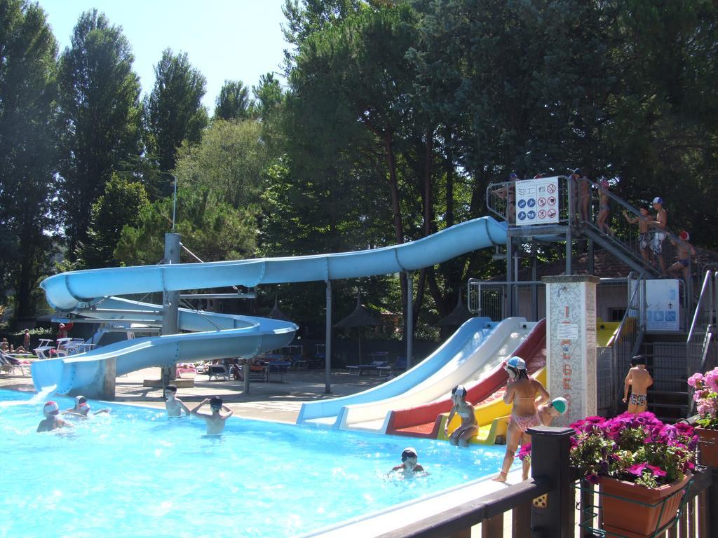Camping Villaggio Italgest SantʼArcangelo Exterior foto