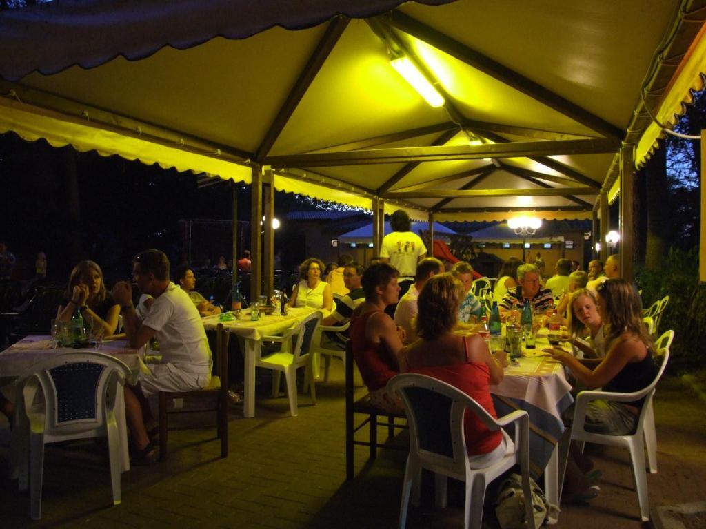 Camping Villaggio Italgest SantʼArcangelo Exterior foto
